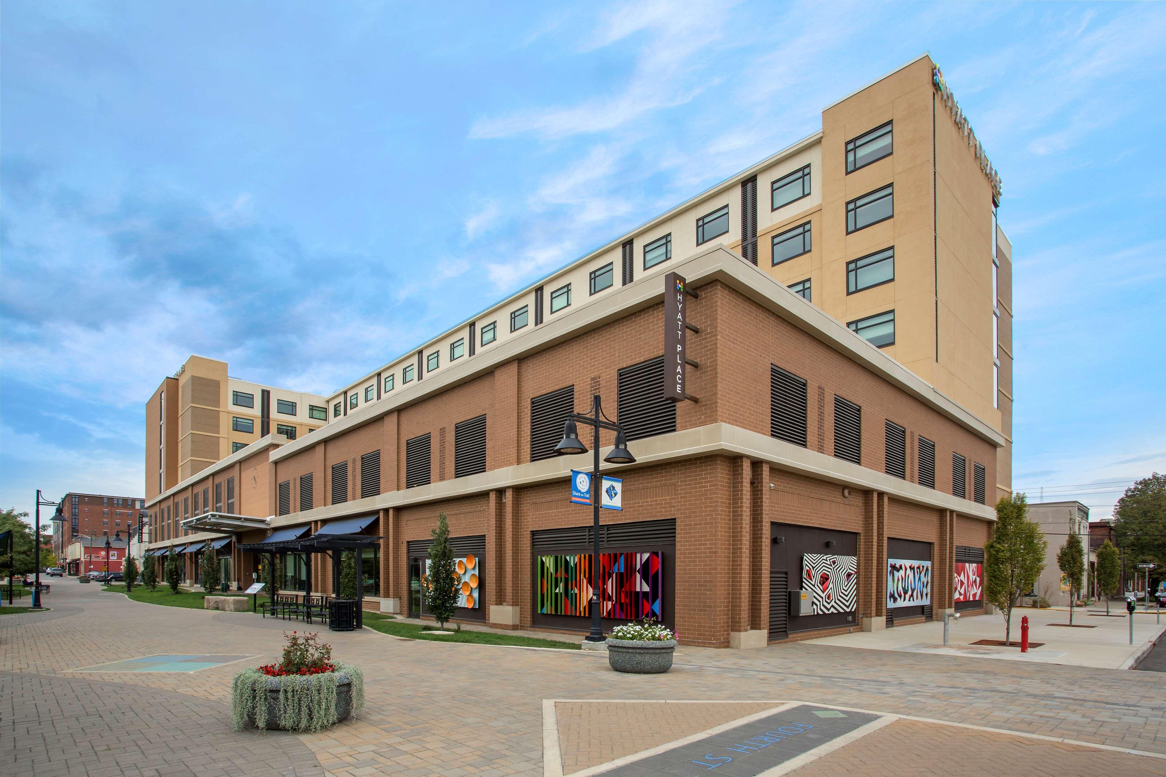 Hyatt Place Bloomington Indiana ภายนอก รูปภาพ