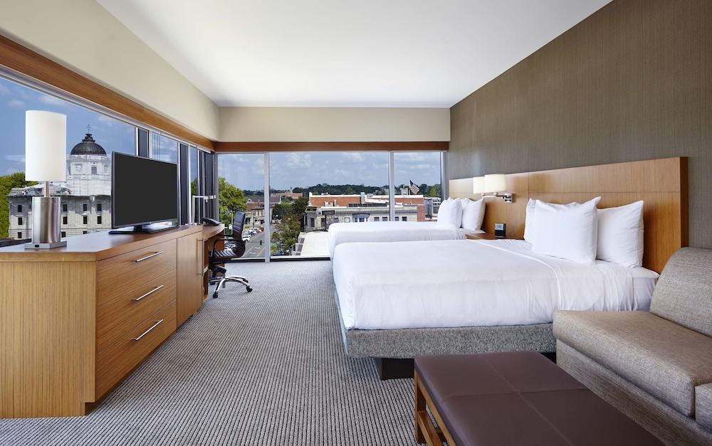 Hyatt Place Bloomington Indiana ภายนอก รูปภาพ