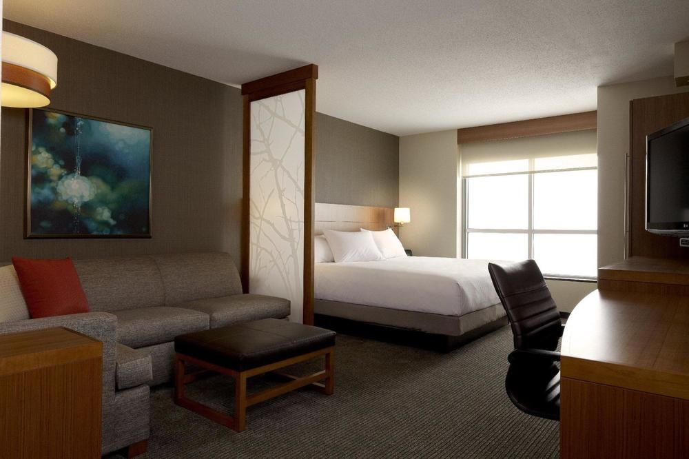 Hyatt Place Bloomington Indiana ภายนอก รูปภาพ