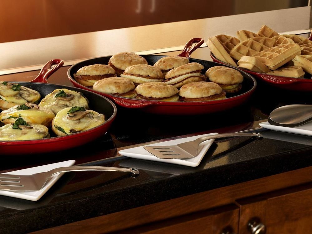 Hyatt Place Bloomington Indiana ภายนอก รูปภาพ