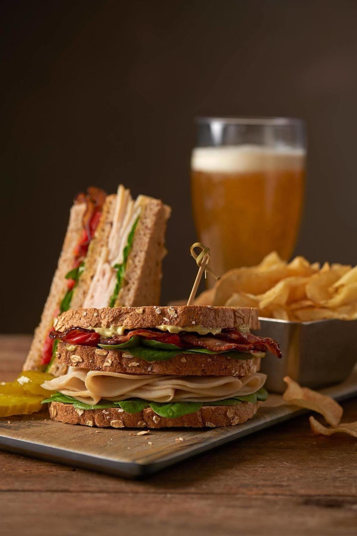 Hyatt Place Bloomington Indiana ภายนอก รูปภาพ