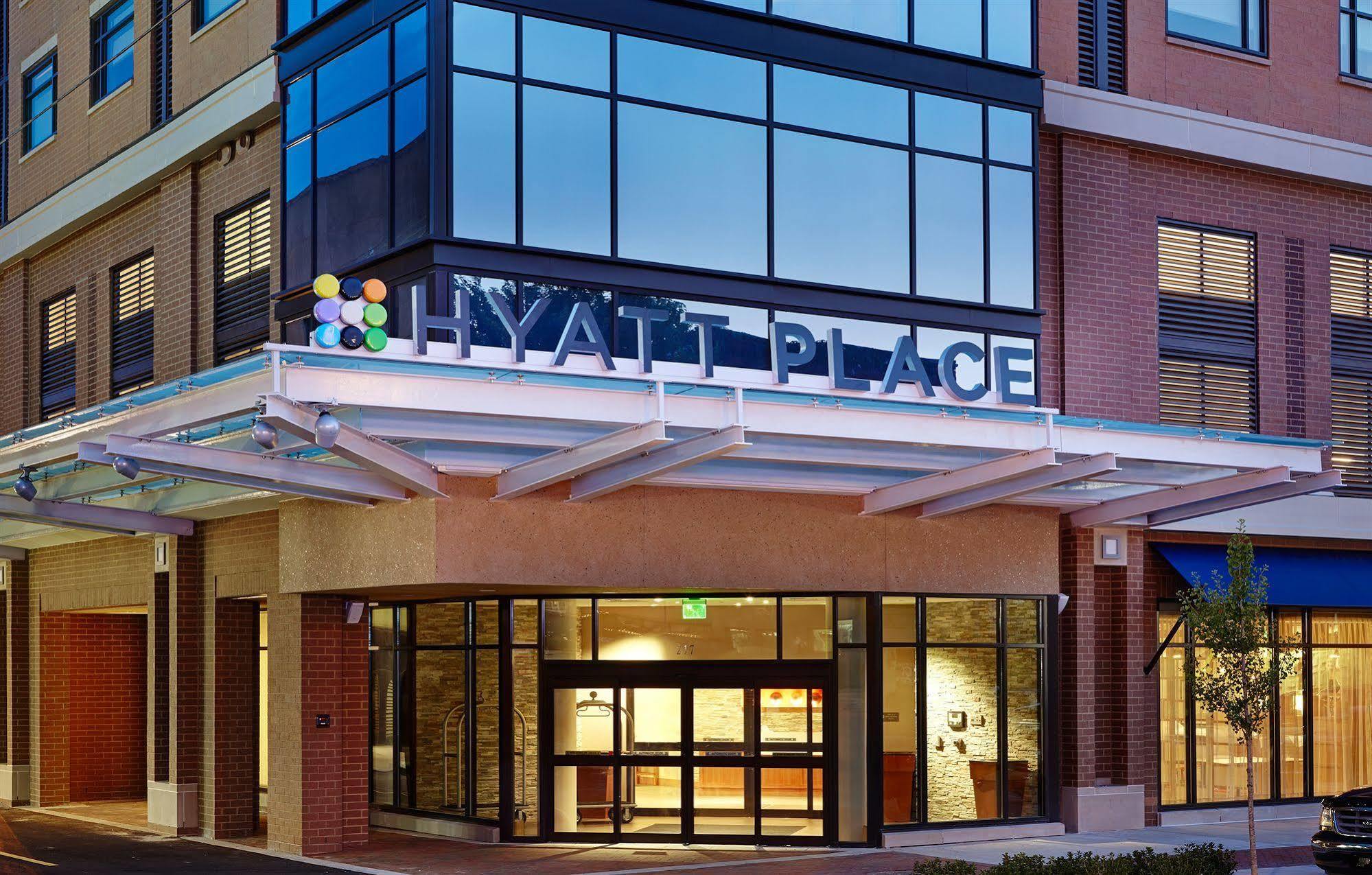 Hyatt Place Bloomington Indiana ภายนอก รูปภาพ